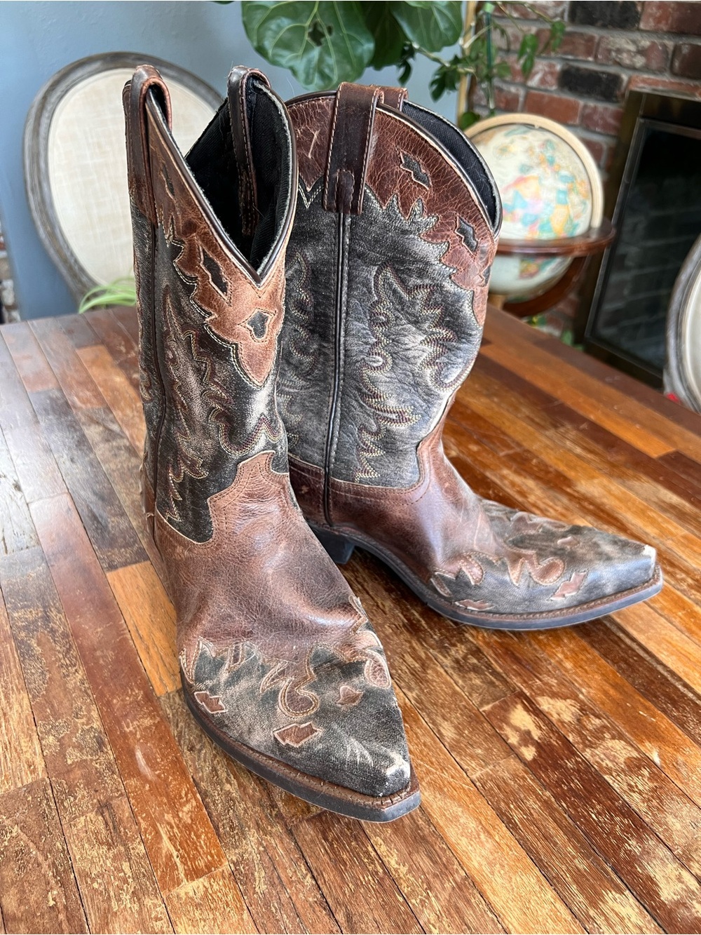 Men’s Laredo boots